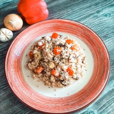 Рис с курицей и овощами
